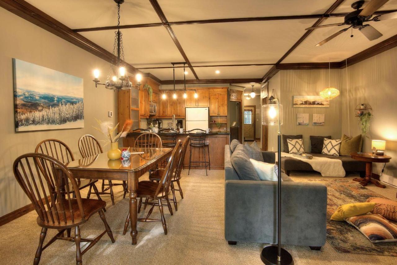 Les Manoirs Wpool & Hot Tub Near Village 110-7 Mont-Tremblant Luaran gambar